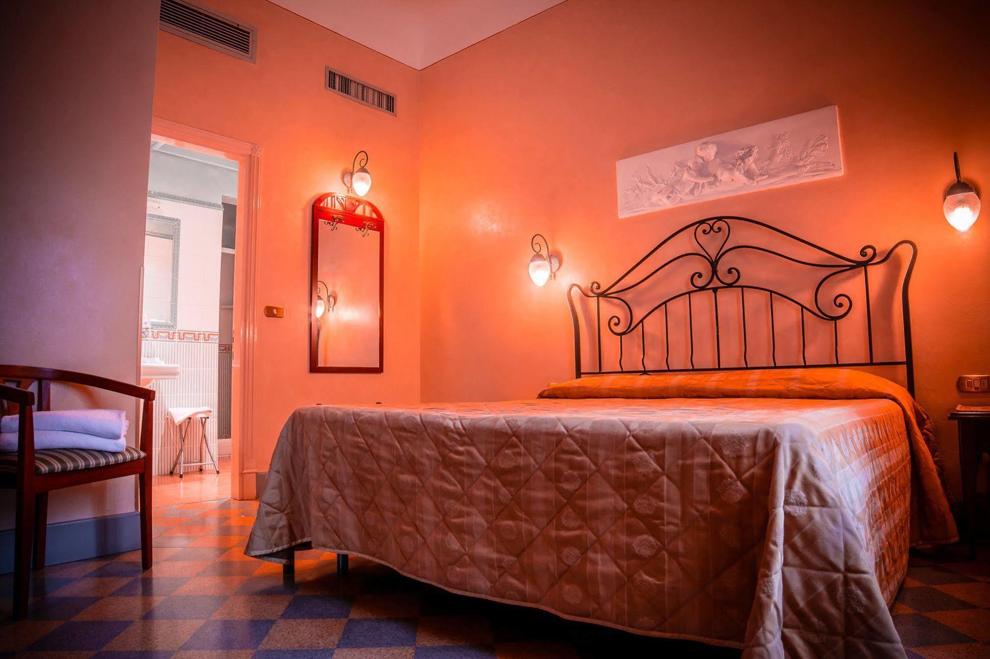 Hotel Della Robbia Firenze Eksteriør billede